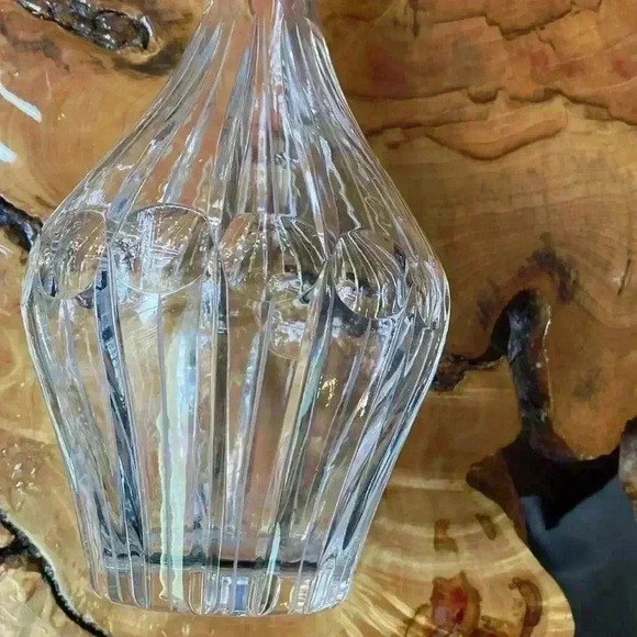 Lead Crystal Whisky Decanter Vintage 16" With Pointy Tip Stripped Rectangle
Desi - Picture 11 of 16